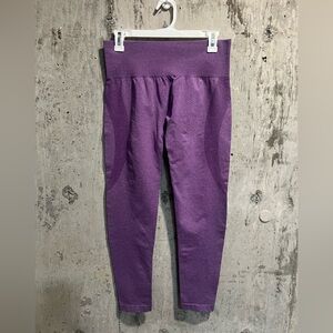 NVGTN Women's Leggings in Deep Purple